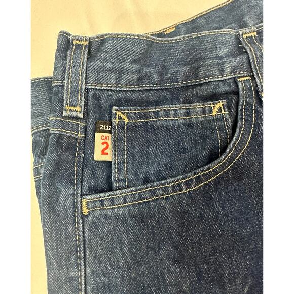 Carhartt Men's Fire-Resistant Blue Jeans NFPA 2112 Cat 2 Relaxed Fit 40X32 - Picture 4 of 11